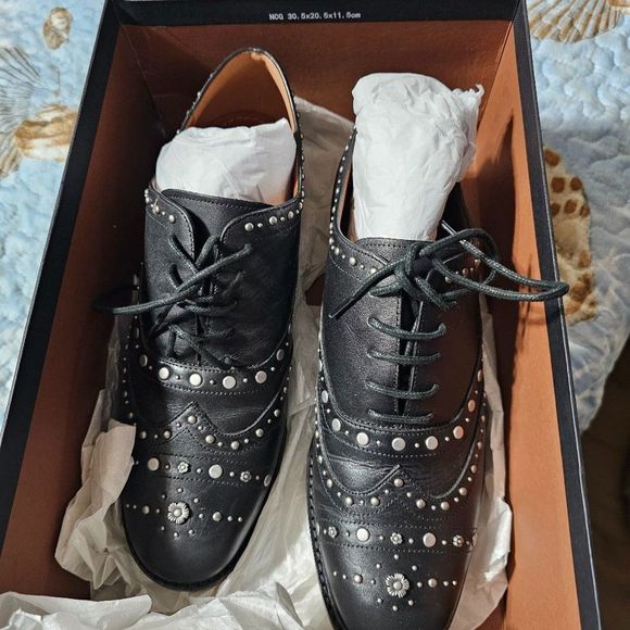 Coach Shoes - NIB Coach Studded Tegan Oxford Sneakers with tea rose rivets